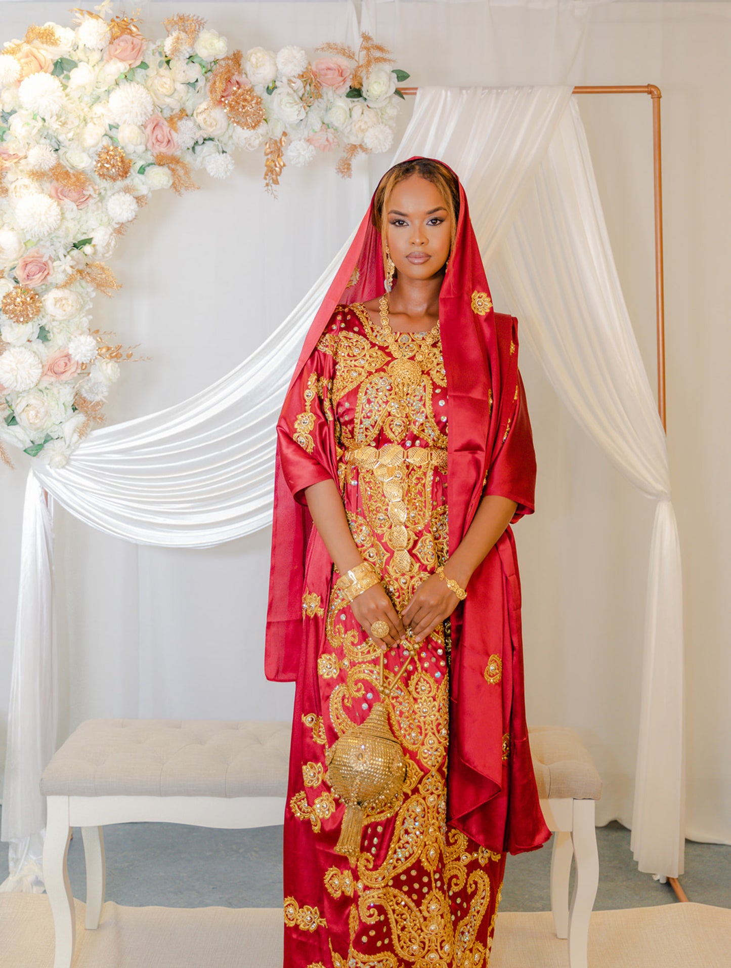 Marwa Bridal Dirac, Red