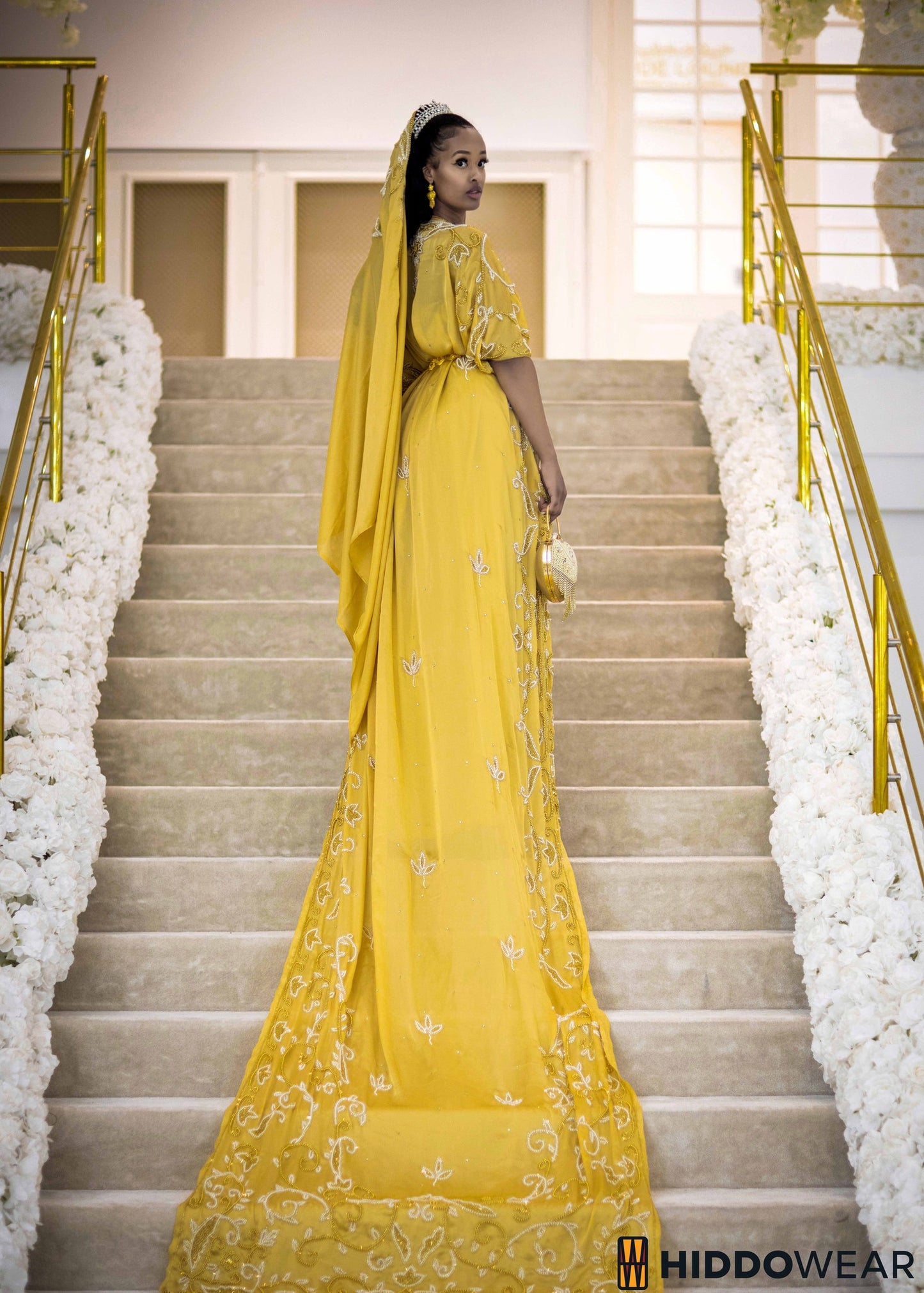 Riyaan Bridal Dirac, Gold