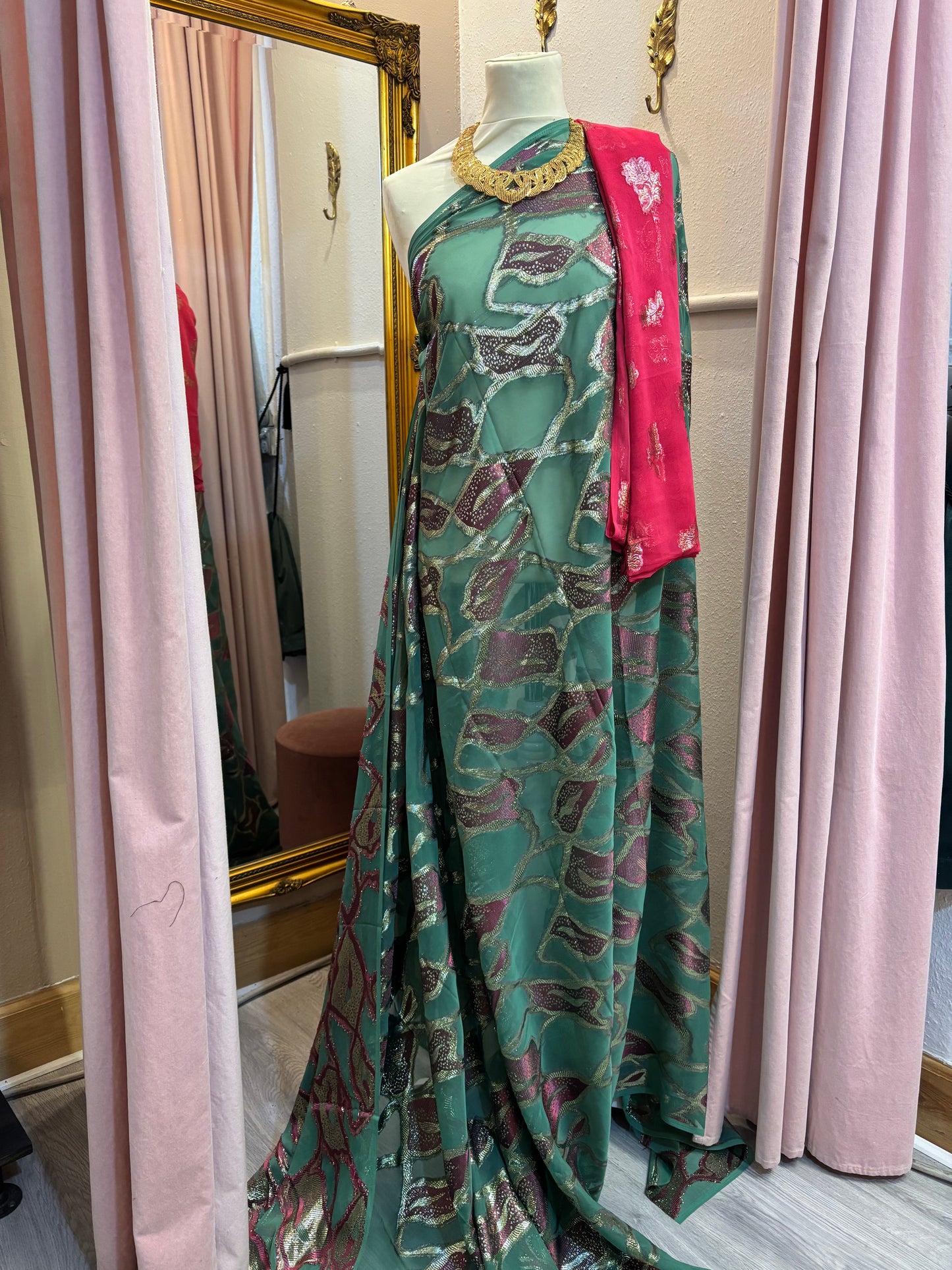 Green & pink Fransawi