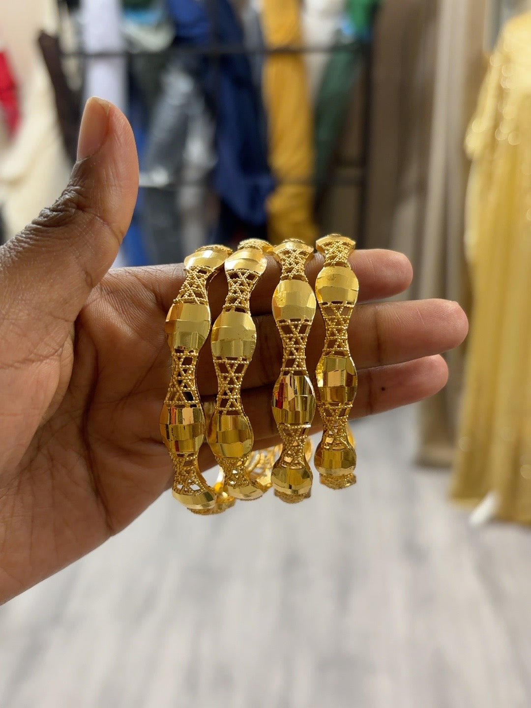Yasmin gold bracelet
