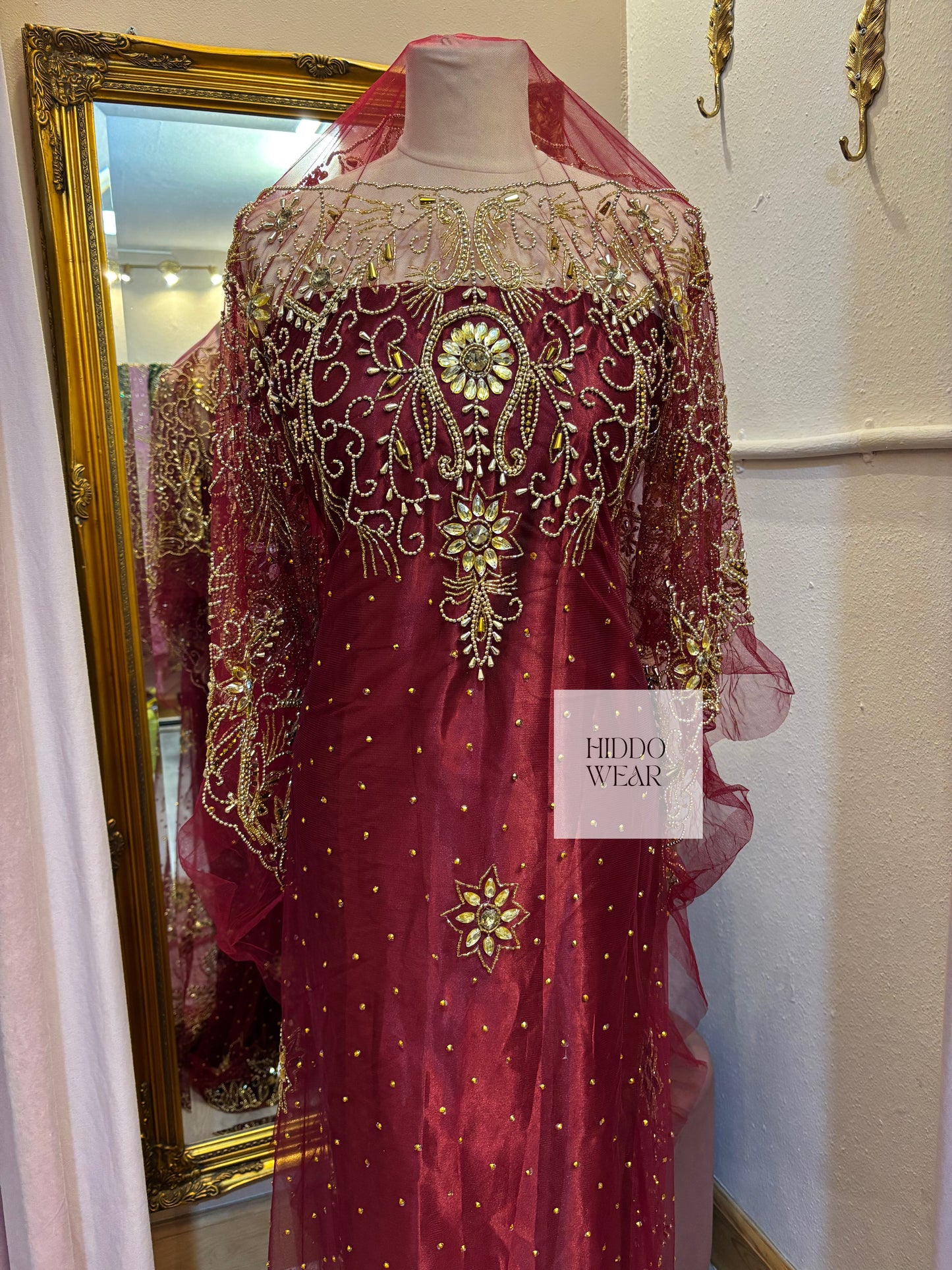 Ilhan Bridal Lace, Maroon