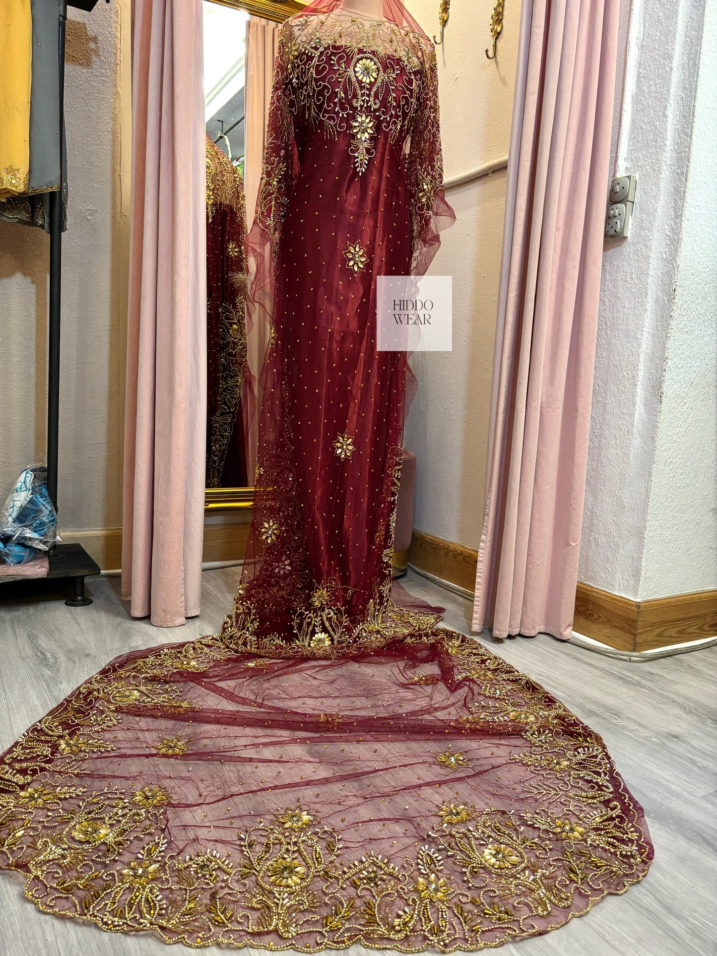 Ilhan Bridal Lace, Maroon