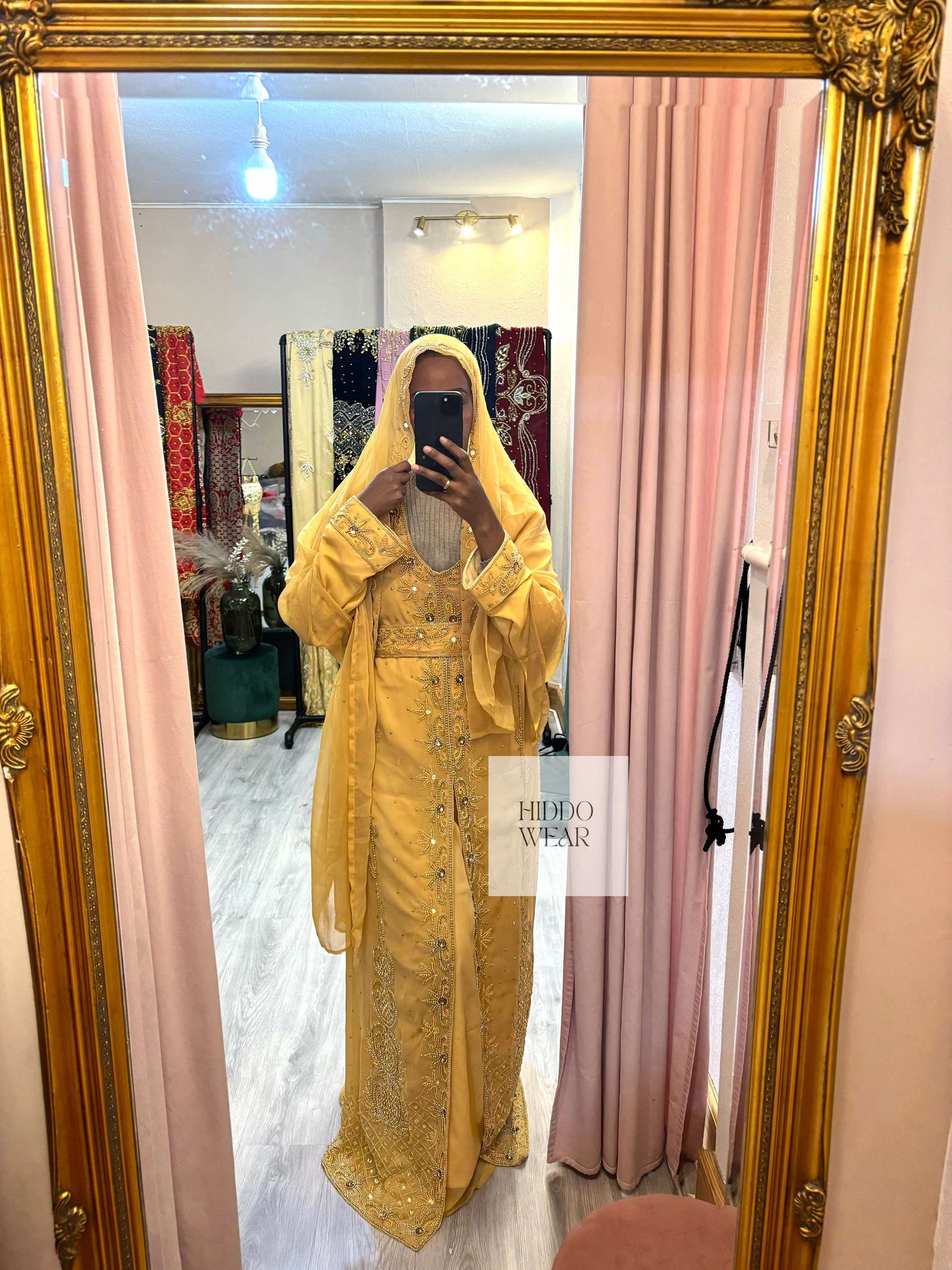 NIKKAH ABAAYA LINA, GOLD