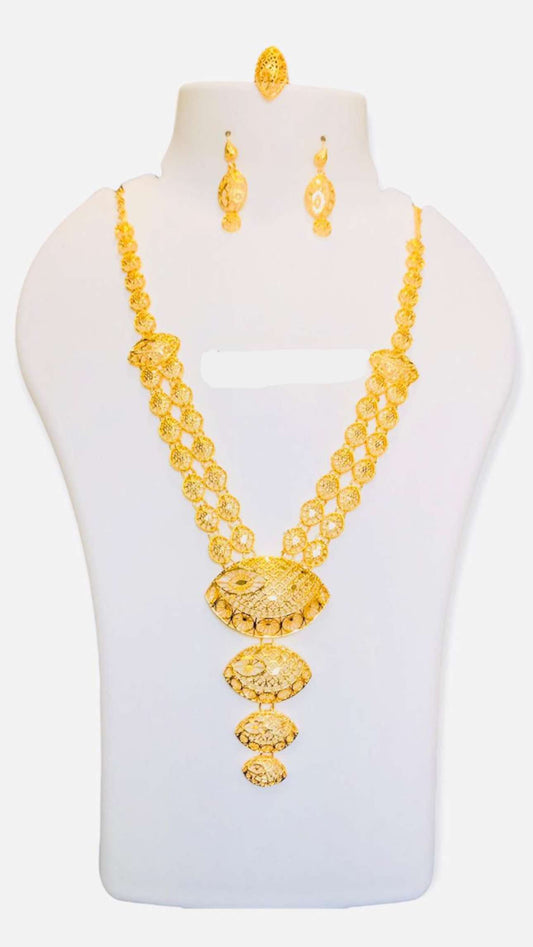 Hanan Necklace Set